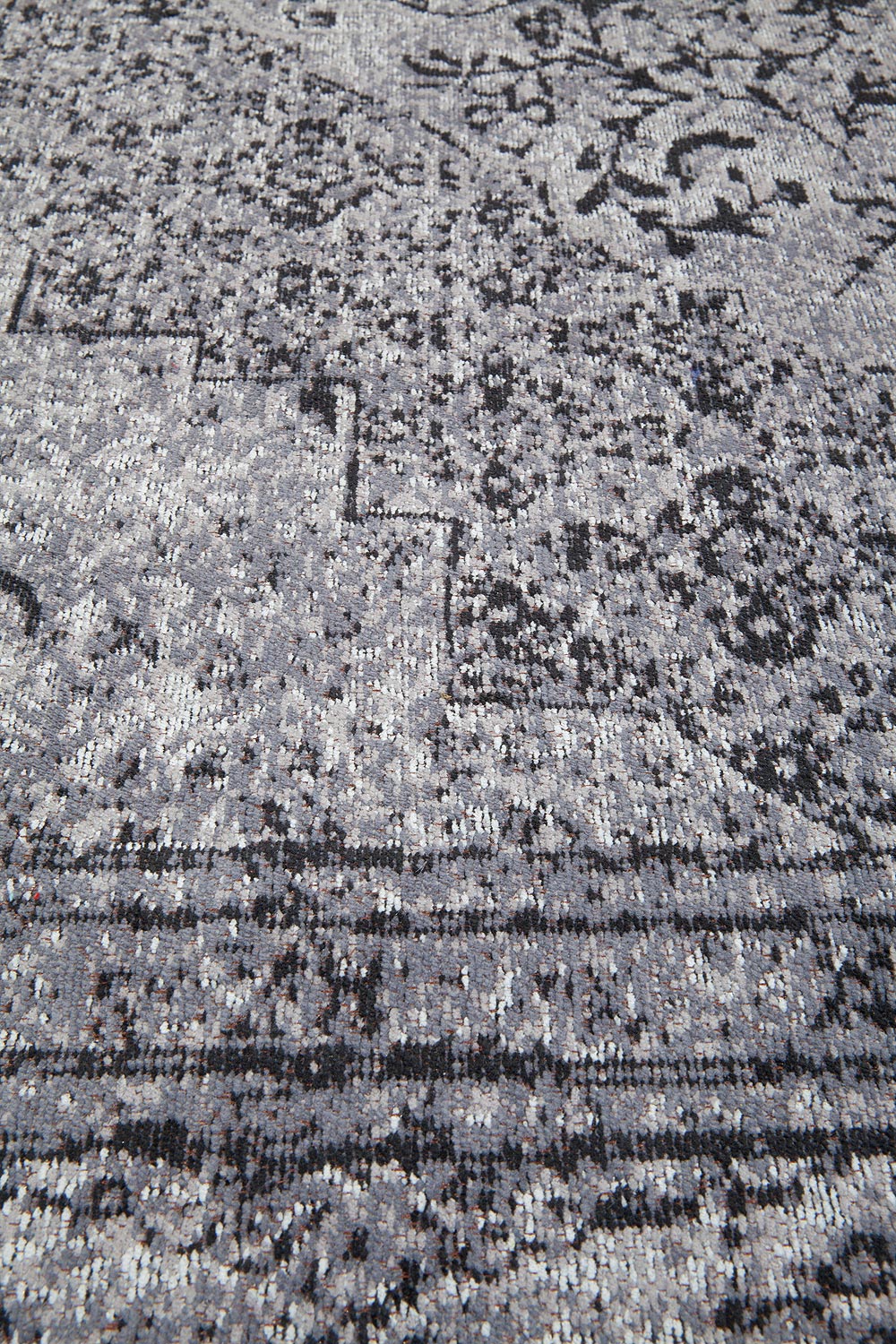 8194425-04
