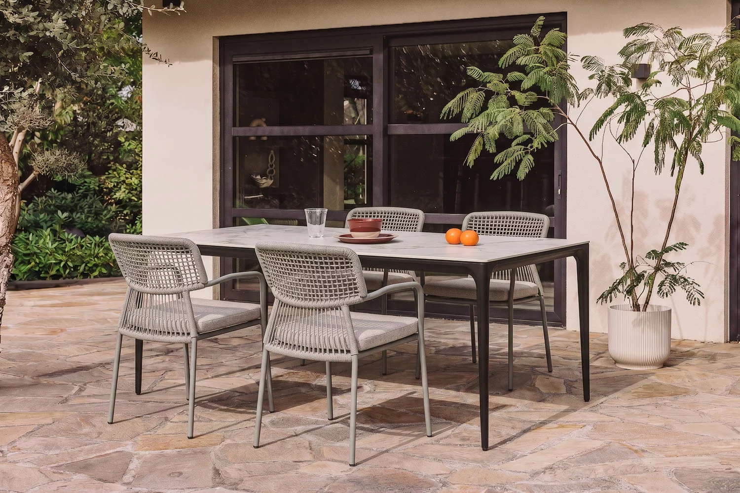 Goossens Mundi Eettafel Keramiek Wit - 8260638-goossens-mundi-eettafel-keramiek-wit-01
