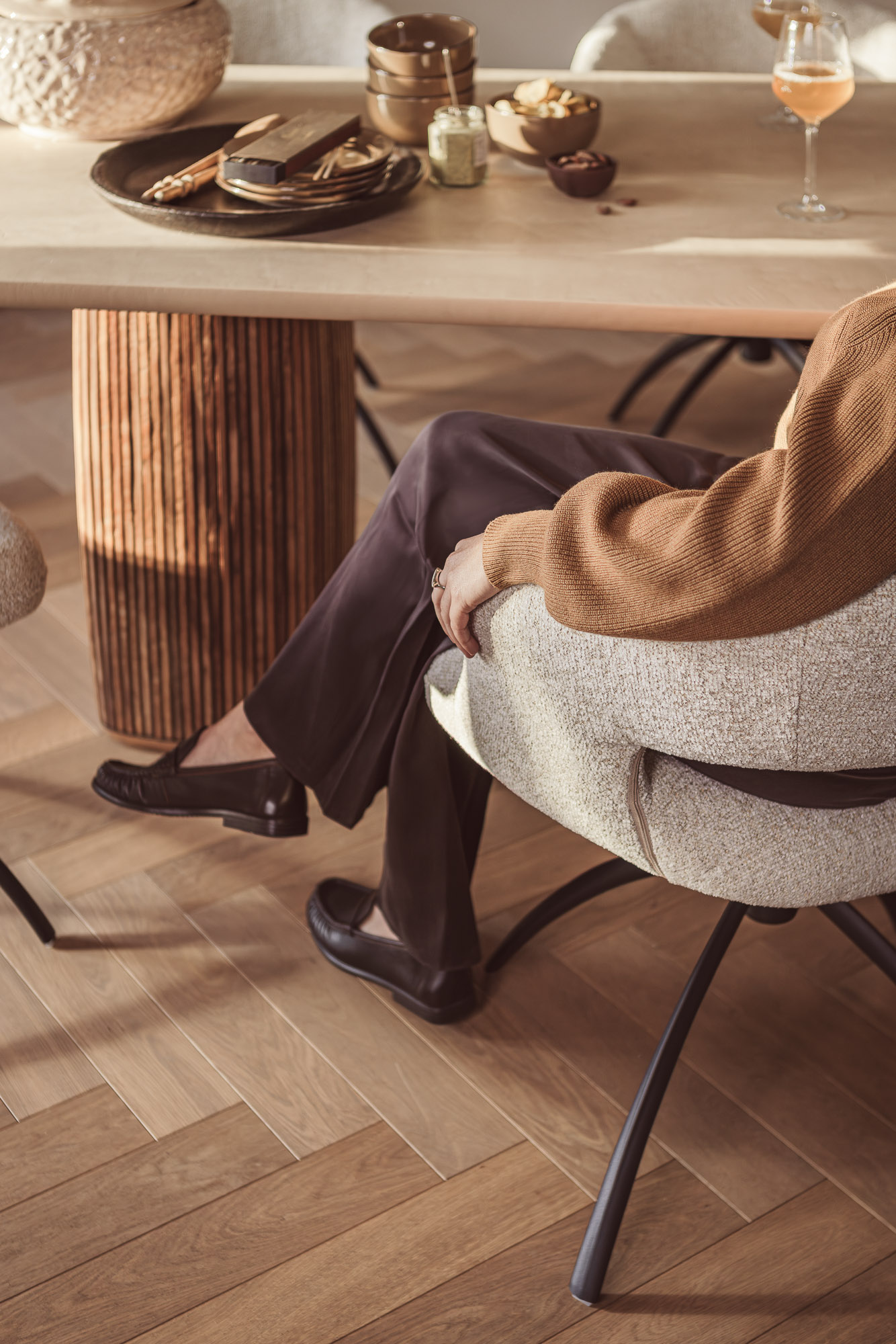 Goossens Nova Eettafel Mortex Beige - 8260325-goossens-nova-eettafel-mortex-beige-10