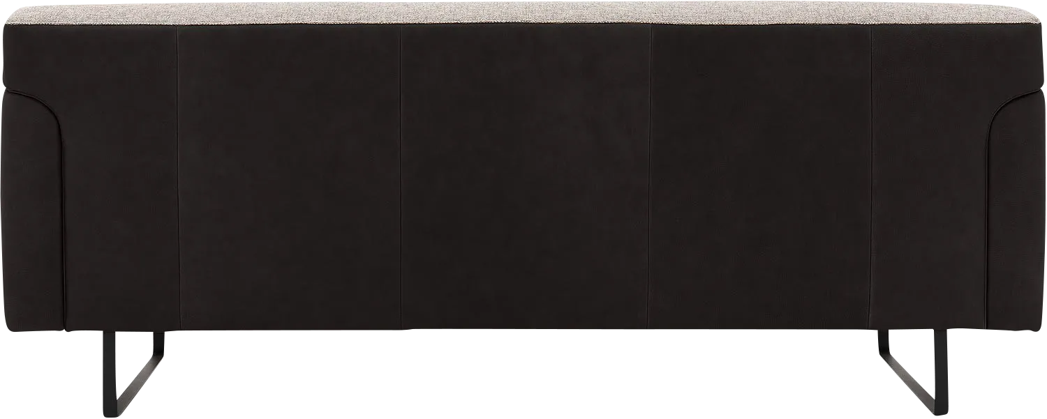 8210346-04